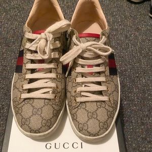 Gucci Shoes